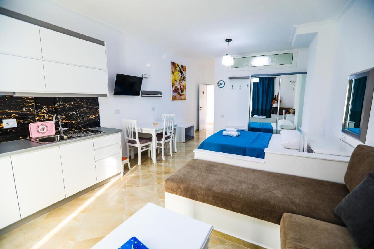 Vila Enxhi Ksamil Exterior photo