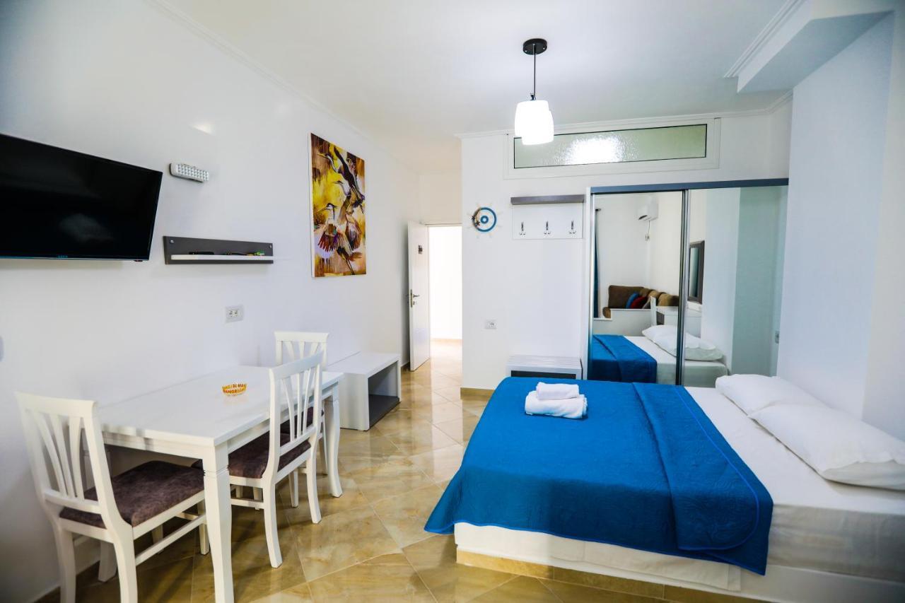 Vila Enxhi Ksamil Exterior photo