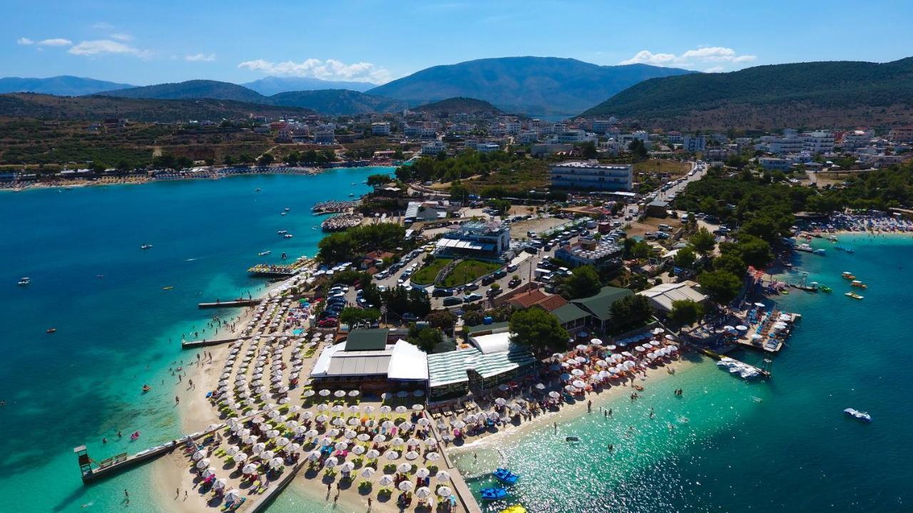 Vila Enxhi Ksamil Exterior photo