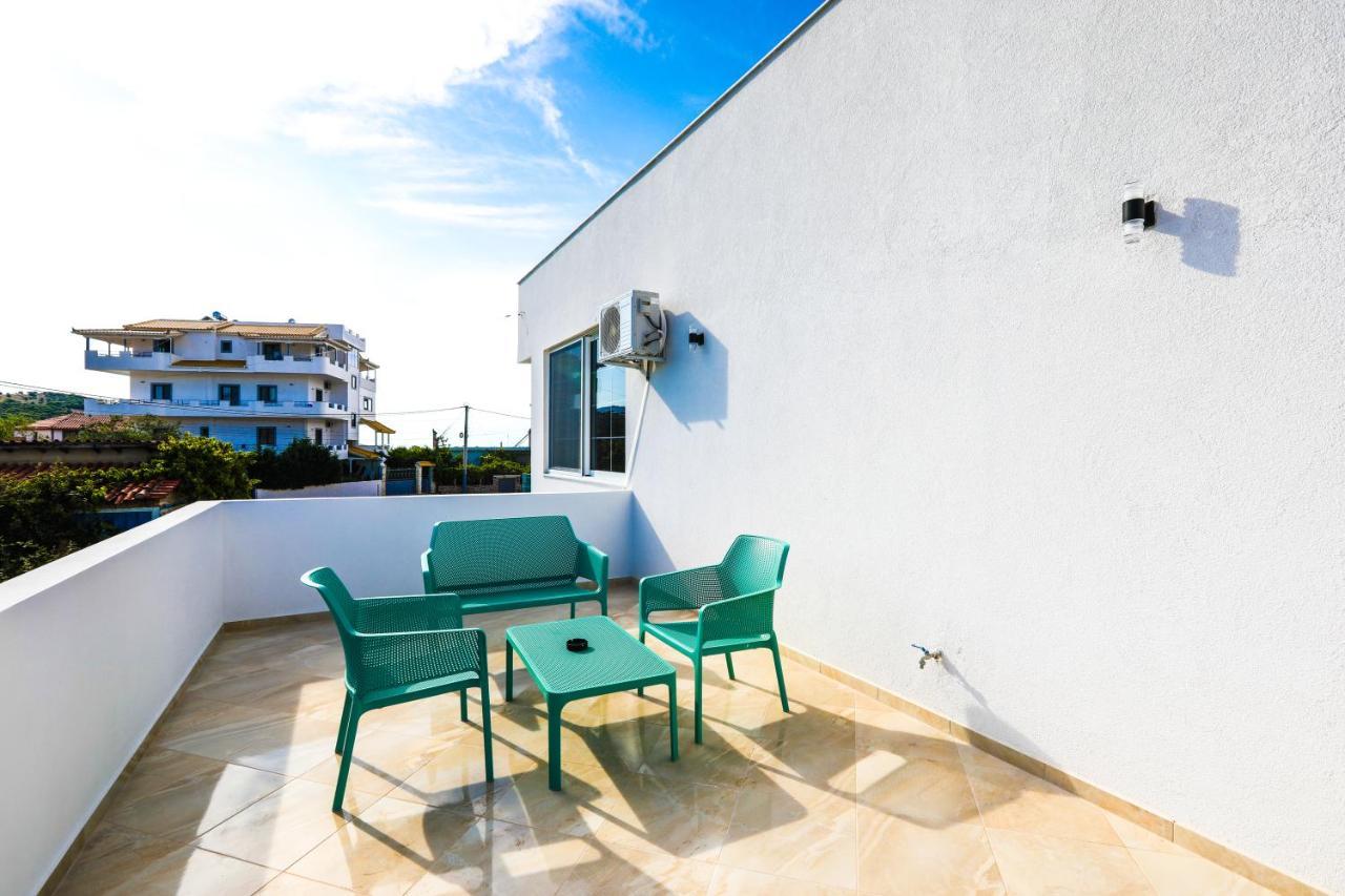 Vila Enxhi Ksamil Exterior photo